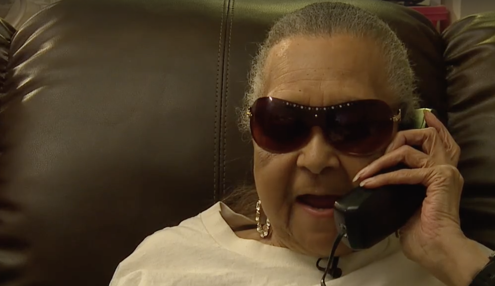 Every day for 15 years, blind volunteer calls people on their birthdays - Vimarsana News